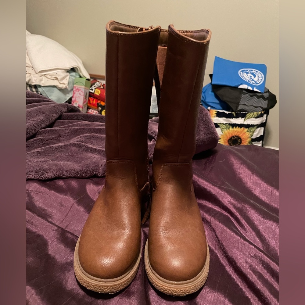 Kids Brown Leather Boots.